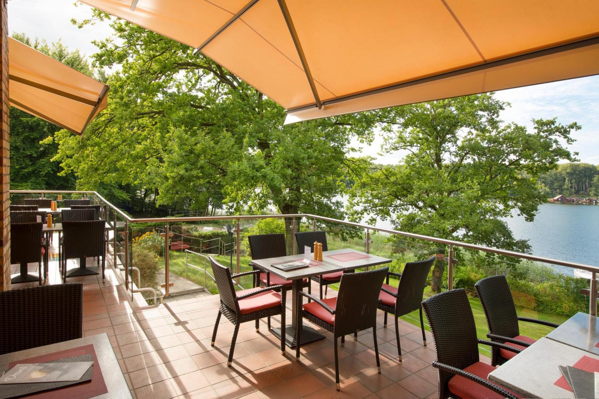Seehotel Ichlim Sewekow Экстерьер фото